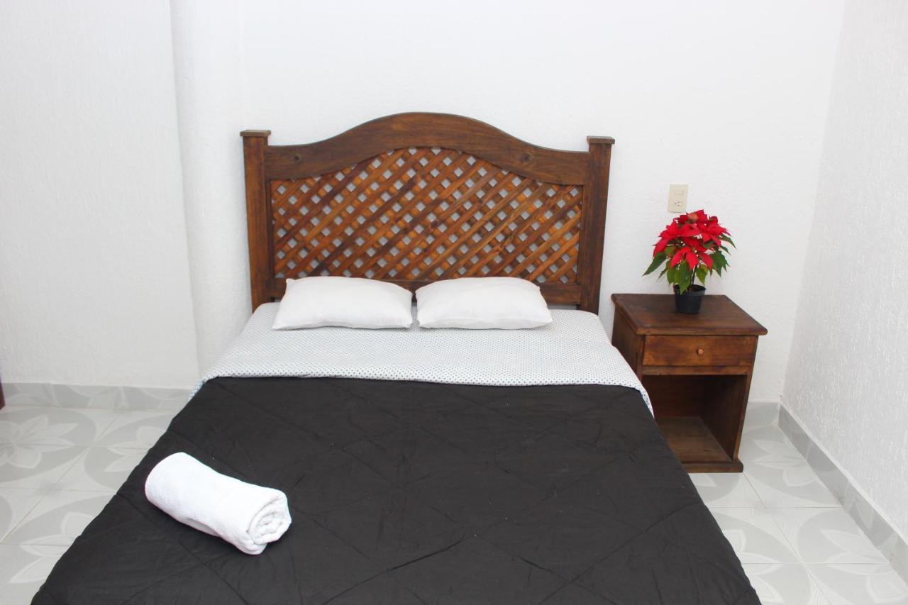 Hotel Alejandra San Felipe Ecatepec Exterior foto